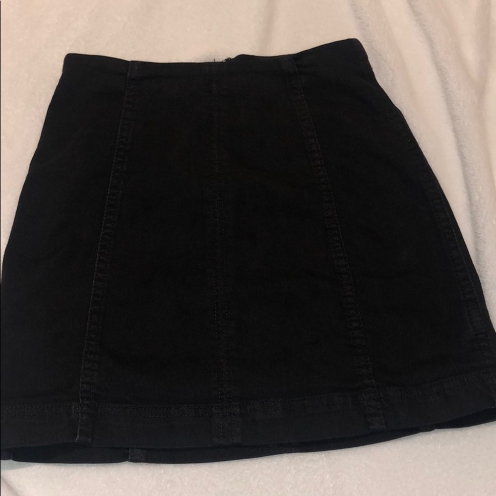 Black skirt